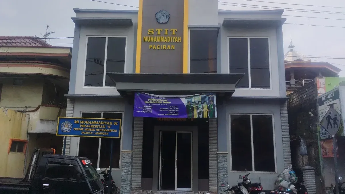 Gedung STIT Muhammadiyah Paciran